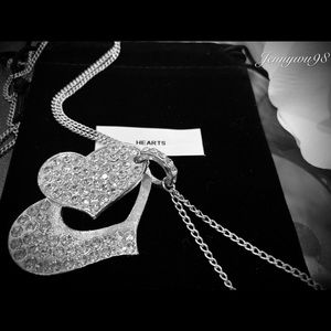 Fashion silver tone long crystal hearts necklace